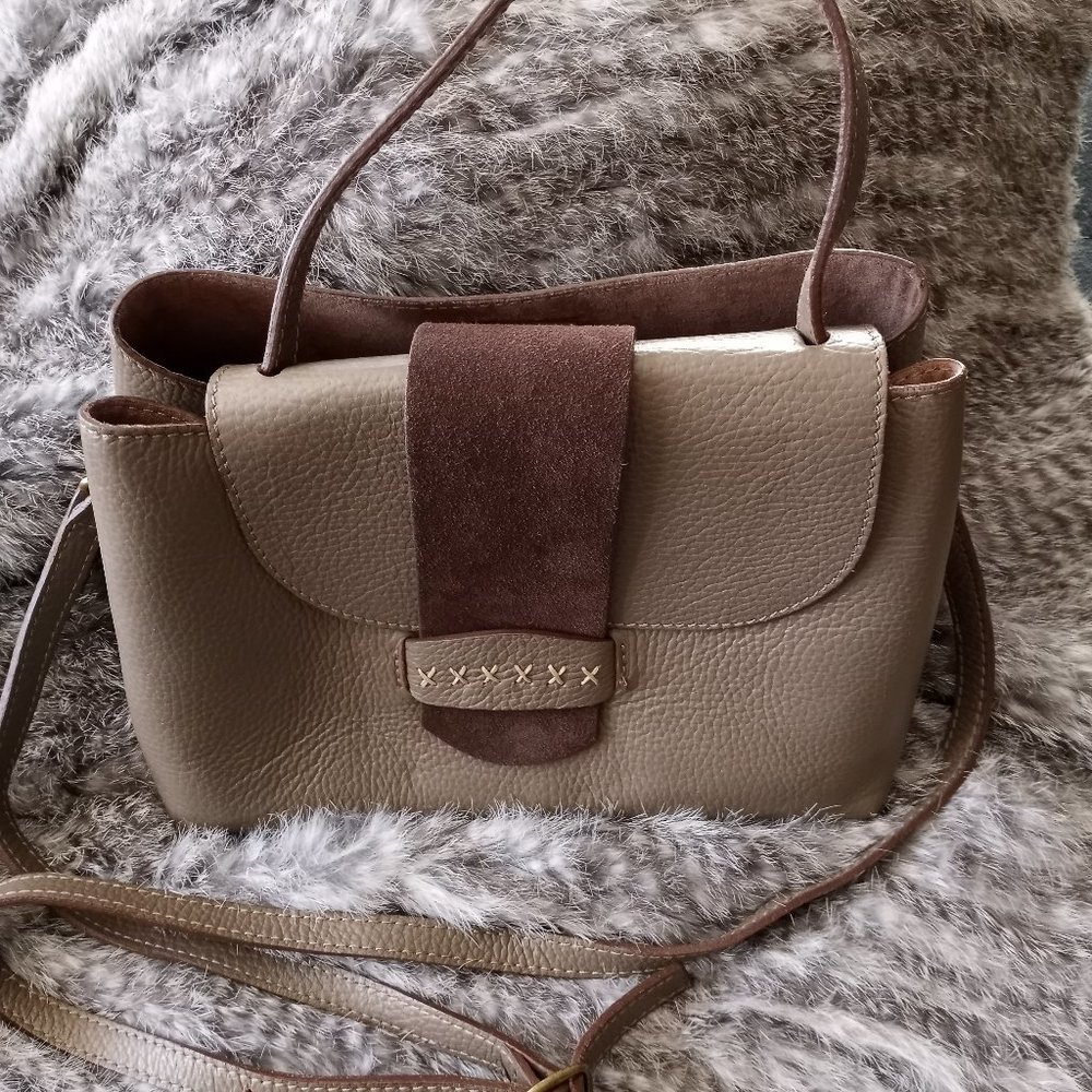 Gorgeous Taupe and Brown Leather Purse
